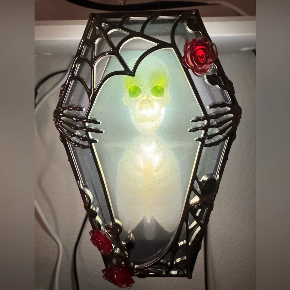 Bath & Body Works Wallflowers Fragrance Plug – Coffin Skeleton Gothic Rose